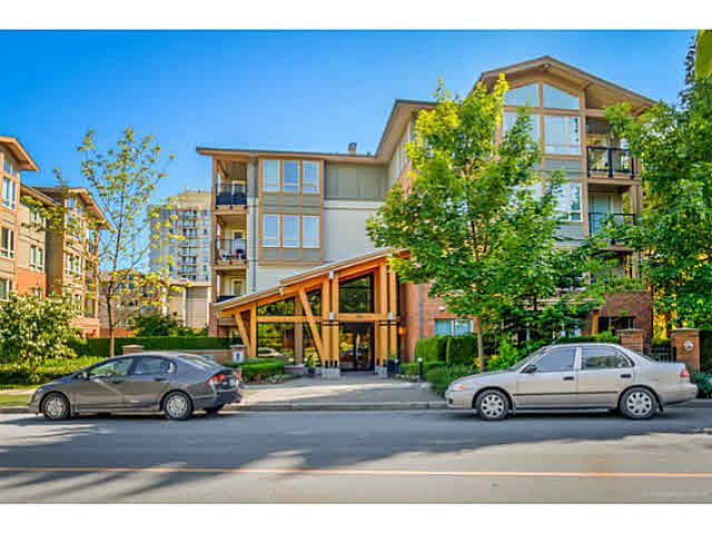 Main Photo: 304 1111 E 27TH Street in North Vancouver: Lynn Valley Condo for sale in "BRANCHES" : MLS®# V1125703