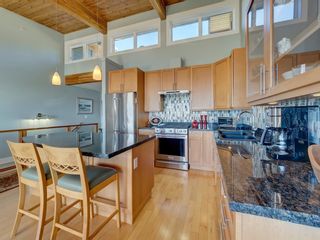 Photo 18: 6492 WILDFLOWER Place in Sechelt: Sechelt District Townhouse for sale in "WAKEFIELD WAVE 2" (Sunshine Coast)  : MLS®# R2676342