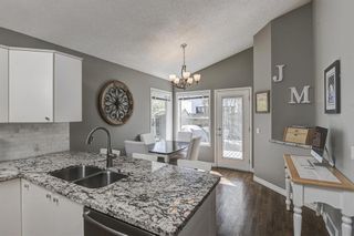 Photo 5: 39 Mt. Apex Crescent SE in Calgary: McKenzie Lake Detached for sale : MLS®# A1220343