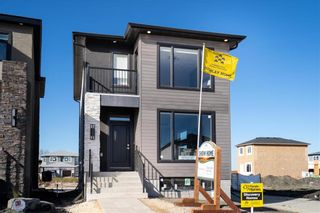 Photo 2: 35 Saddle Creek Cove in Winnipeg: Prairie Pointe Residential for sale (1R)  : MLS®# 202226291