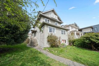 Photo 4: 444 E 6TH Street in North Vancouver: Lower Lonsdale House for sale : MLS®# R2869279