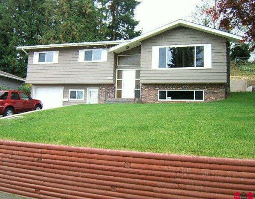 Main Photo: 32594 ROSSLAND Place in Abbotsford: Abbotsford West House for sale : MLS®# F2923776