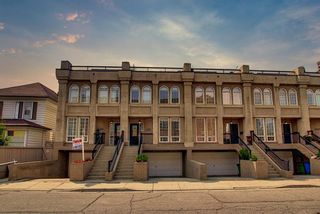 Photo 1: 1715 College Lane SW in Calgary: Lower Mount Royal Row/Townhouse for sale : MLS®# A1134459