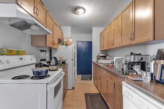 Photo 8: 401 3420 50 Street NW in Calgary: Varsity Apartment for sale : MLS®# A2127023