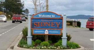 Photo 12: 2069 Piercy Ave in SIDNEY: Si Sidney North-East Half Duplex for sale (Sidney)  : MLS®# 778185