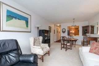 Photo 5: 102 10461 Resthaven Dr in Sidney: Si Sidney North-East Condo for sale : MLS®# 962280