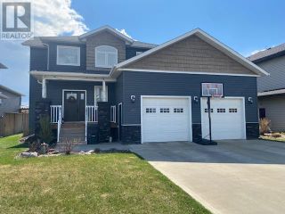 Photo 1: 31 Parkdale Way SE in Slave Lake: House for sale : MLS®# A2047559