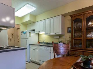 Photo 3: 1 2431 KELLY Avenue in Port Coquitlam: Central Pt Coquitlam Condo for sale in "ORCHARD VALLEY ESTATES" : MLS®# V992019