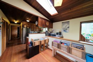 Photo 3: 340 Peterson Dr in Tofino: PA Tofino House for sale (Port Alberni)  : MLS®# 897902