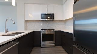 Photo 7: 1320 95 Burma Star Road SW in Calgary: Currie Barracks Apartment for sale : MLS®# A1190297