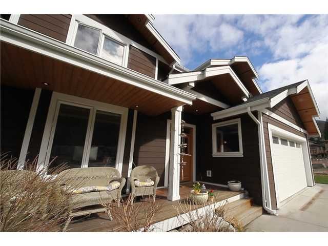 Main Photo: 1043 JAY Crescent in Squamish: Garibaldi Highlands House for sale : MLS®# V1054227