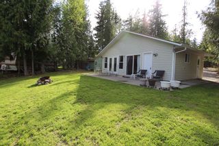 Photo 2: 23 2274 Noakes Road in Magna Bay: House for sale : MLS®# 10081600