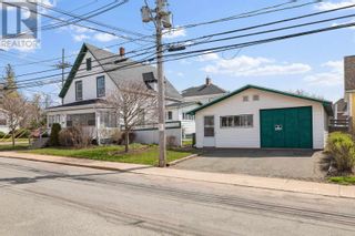 Photo 5: 35 Spring Street in Summerside: House for sale : MLS®# 202324261