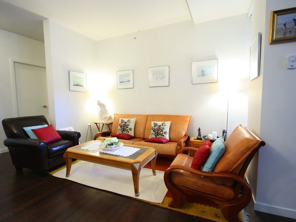 Main Photo: 206 6093 IONA Drive in Vancouver: University VW Condo for sale in "COAST" (Vancouver West)  : MLS®# V976969