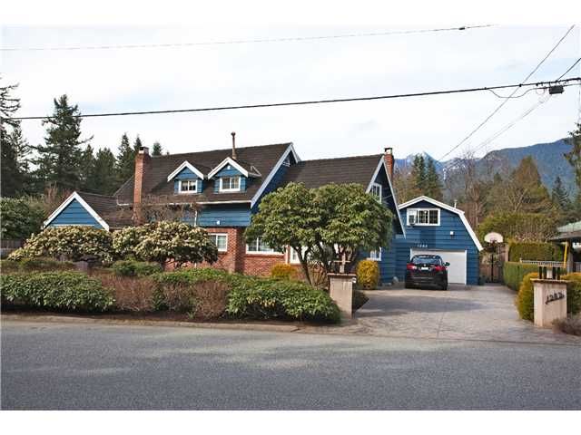 Main Photo: 1282 RYDAL Avenue in North Vancouver: Canyon Heights NV House for sale in "CANYON HEIGHTS" : MLS®# V999856
