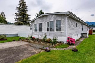 Photo 2: 51 6338 VEDDER Road in Chilliwack: Sardis East Vedder Rd Manufactured Home for sale in "Maple Meadows" (Sardis)  : MLS®# R2691989