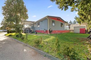 Photo 8: 340 1840 160 Street in Surrey: Sunnyside Park Surrey Manufactured Home for sale in "Breakaway Bays" (South Surrey White Rock)  : MLS®# R2831565