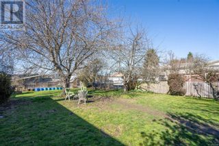 Photo 30: 3228 Seaton St in Saanich: House for sale : MLS®# 956144