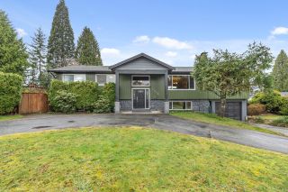 Photo 1: 1039 WESTMOUNT Drive in Port Moody: College Park PM House for sale : MLS®# R2862598