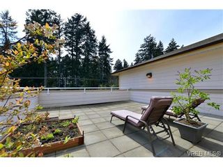 Photo 18: 403 364 Goldstream Ave in VICTORIA: Co Colwood Corners Condo for sale (Colwood)  : MLS®# 697954