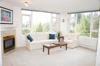 Photo 2: 401 7108 EDMONDS Street in Burnaby: Edmonds BE Condo for sale in "The Parkhill" (Burnaby East)  : MLS®# R2261719