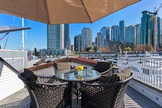 Photo 21: C38 1525 COAL HARBOUR Quay in Vancouver: Coal Harbour House for sale in "TIMBERWIND" (Vancouver West)  : MLS®# R2858562