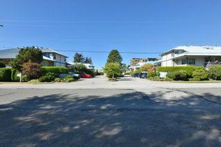 Photo 20: 44 689 PARK Road in Gibsons: Gibsons & Area Condo for sale in "Park Rise" (Sunshine Coast)  : MLS®# R2725441