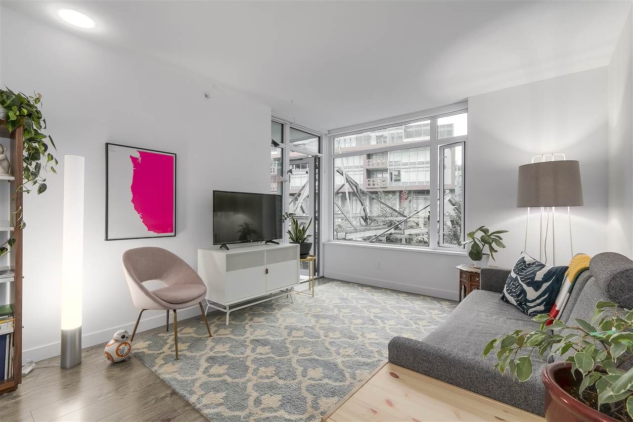 Photo 3: Photos: 214 110 SWITCHMEN STREET in Vancouver: Mount Pleasant VE Condo for sale (Vancouver East)  : MLS®# R2215226