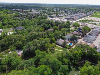 Photo 41: 50 John Bruce Road in Winnipeg: Meadowood Residential for sale (2E)  : MLS®# 202121272