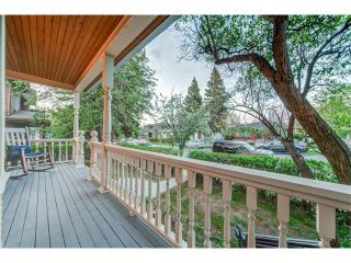 Photo 2: 215 7A Street NE in Calgary: Bridgeland/Riverside House for sale : MLS®# C4061823
