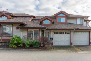 Photo 1: 43 22740 116 Avenue in Maple Ridge: East Central Townhouse for sale in "Fraser Glen" : MLS®# R2334439
