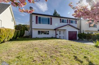 Photo 1: 27528 31A Avenue in Langley: Aldergrove Langley House for sale : MLS®# R2876583