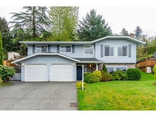 Photo 1: 2856 GLENAVON Street in Abbotsford: Abbotsford East House for sale : MLS®# R2361303