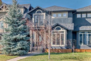 Photo 1: 2524 2 Avenue NW in Calgary: West Hillhurst Semi Detached (Half Duplex) for sale : MLS®# A2123313