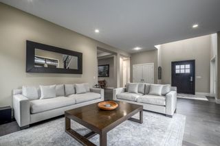 Photo 8: 30 Spring Valley Place SW in Calgary: Springbank Hill Detached for sale : MLS®# A1220545