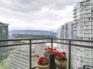 Photo 7: 1705 1211 MELVILLE Street in Vancouver: Coal Harbour Condo for sale in "THE RITZ" (Vancouver West)  : MLS®# R2173539