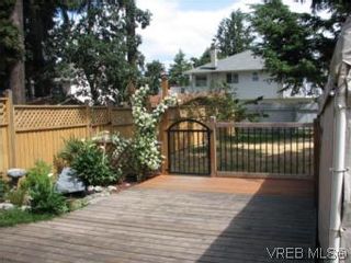 Photo 5: A 618 Kelly Rd in VICTORIA: Co Hatley Park Half Duplex for sale (Colwood)  : MLS®# 507649