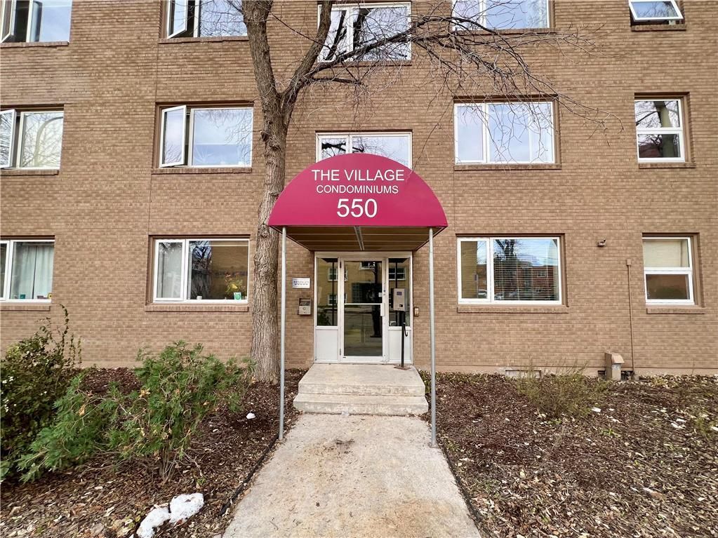 Main Photo: 7 550 Corydon Avenue in Winnipeg: Crescentwood Condominium for sale (1B)  : MLS®# 202330351