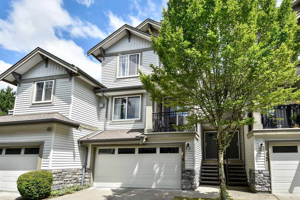 Main Photo: 16 14453 72 Avenue in Surrey: East Newton Townhouse for sale in "SEQUOIA GREEN" : MLS®# R2474534