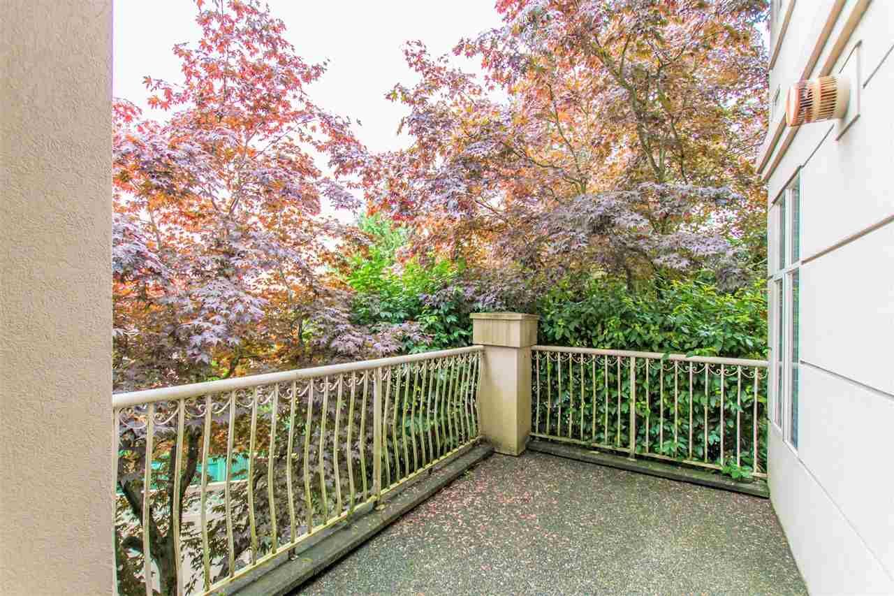 Main Photo: 107 3176 PLATEAU Boulevard in Coquitlam: Westwood Plateau Condo for sale in "TUSCANY" : MLS®# R2407018