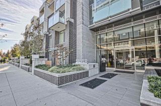 Photo 1: 409 6333 SILVER AVENUE in Burnaby: Metrotown Condo for sale (Burnaby South)  : MLS®# R2493070