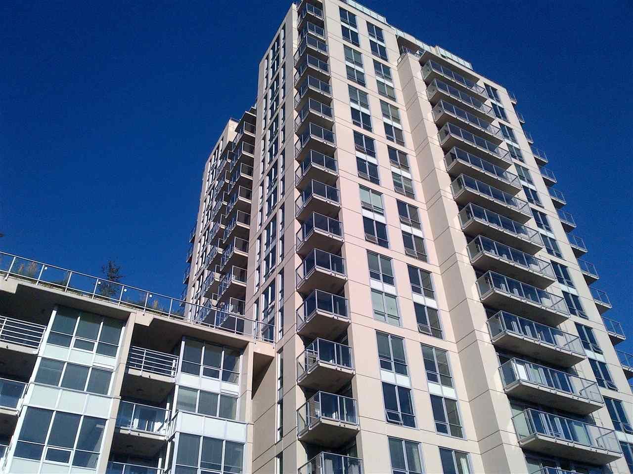 Main Photo: 309 135 E 17TH Street in North Vancouver: Central Lonsdale Condo for sale : MLS®# R2017530