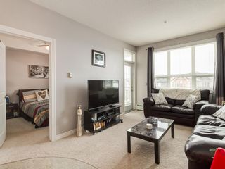 Photo 8: 444 26 Val Gardena View SW in Calgary: Springbank Hill Apartment for sale : MLS®# A2038150