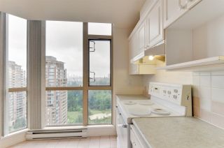 Photo 6: 1901 6838 STATION HILL Drive in Burnaby: South Slope Condo for sale in "BELGRAVIA" (Burnaby South)  : MLS®# R2285193
