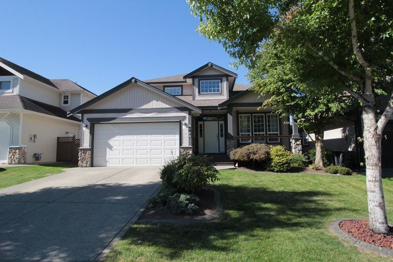 Main Photo: 5091 223A Street in Langley: Murrayville House for sale in "Hillcrest" : MLS®# R2210068