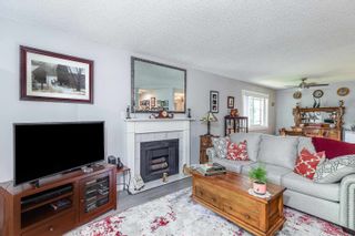 Photo 12: 312 32910 AMICUS Place in Abbotsford: Central Abbotsford Condo for sale in "ROYAL OAKS" : MLS®# R2799389