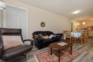 Photo 8: 213 2565 CAMPBELL Avenue in Abbotsford: Central Abbotsford Condo for sale in "Abacus" : MLS®# R2242051