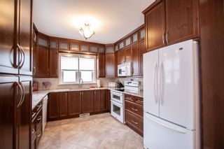 Photo 10: 810 Valour Road in Winnipeg: West End Residential for sale (5C)  : MLS®# 1905814