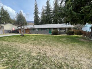 Photo 9: 709 Spruce Street, in Sicamous: House for sale : MLS®# 10272557
