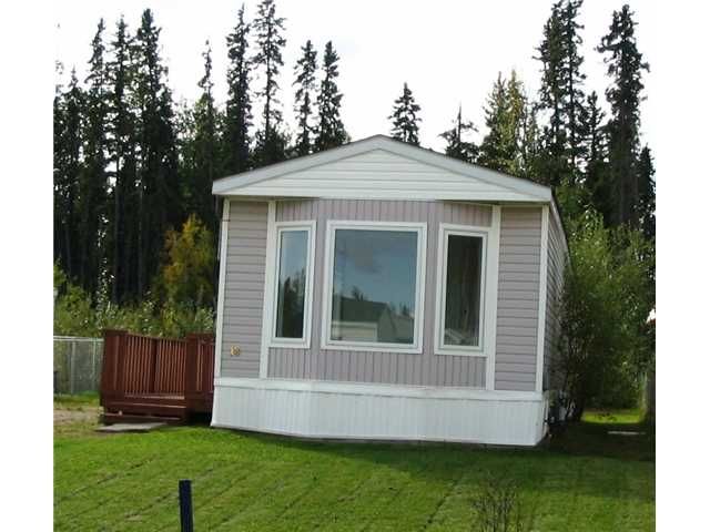 Photo 1: Photos: 18 5701 AIRPORT Drive in Fort Nelson: Fort Nelson -Town Manufactured Home for sale in "SOUTHRIDGE" (Fort Nelson (Zone 64))  : MLS®# N198426